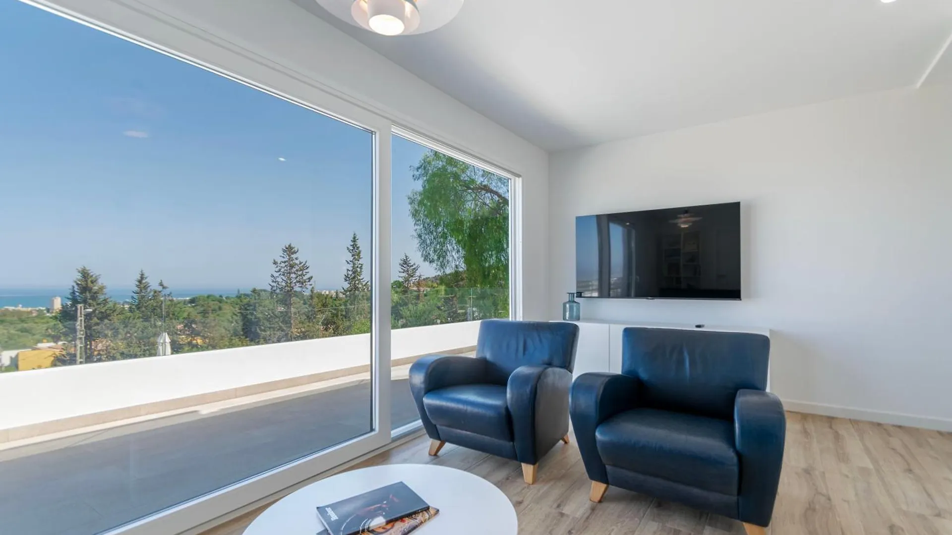 Happyplace Malaga -- Villa With Panoramic Sea View Heated Infinity Saltwater Pool ספרד