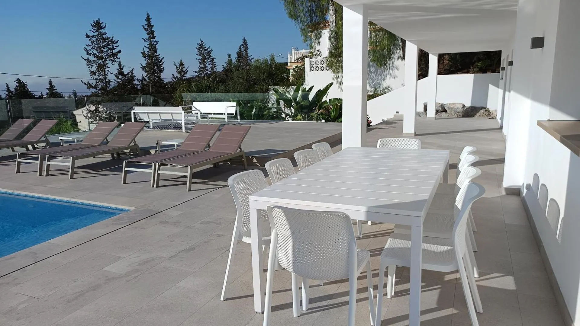 Happyplace Malaga -- Villa With Panoramic Sea View Heated Infinity Saltwater Pool ספרד